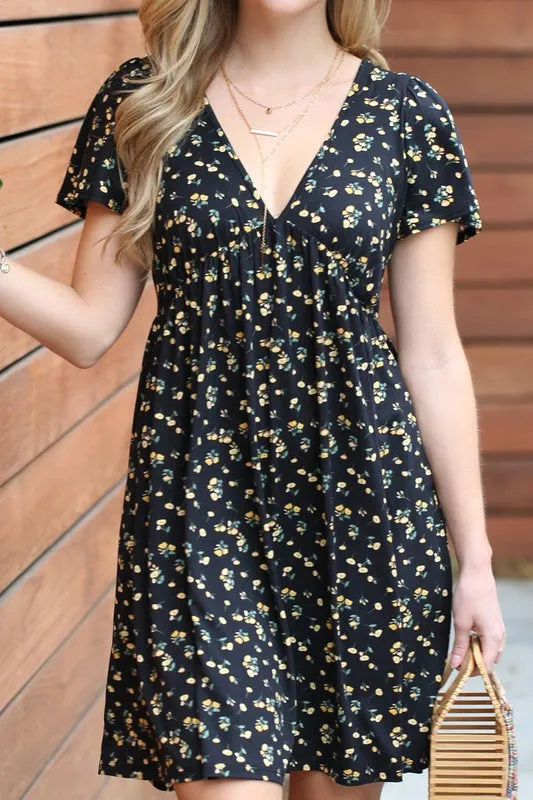 Short-Sleeved V-Neck Floral Mini Dress