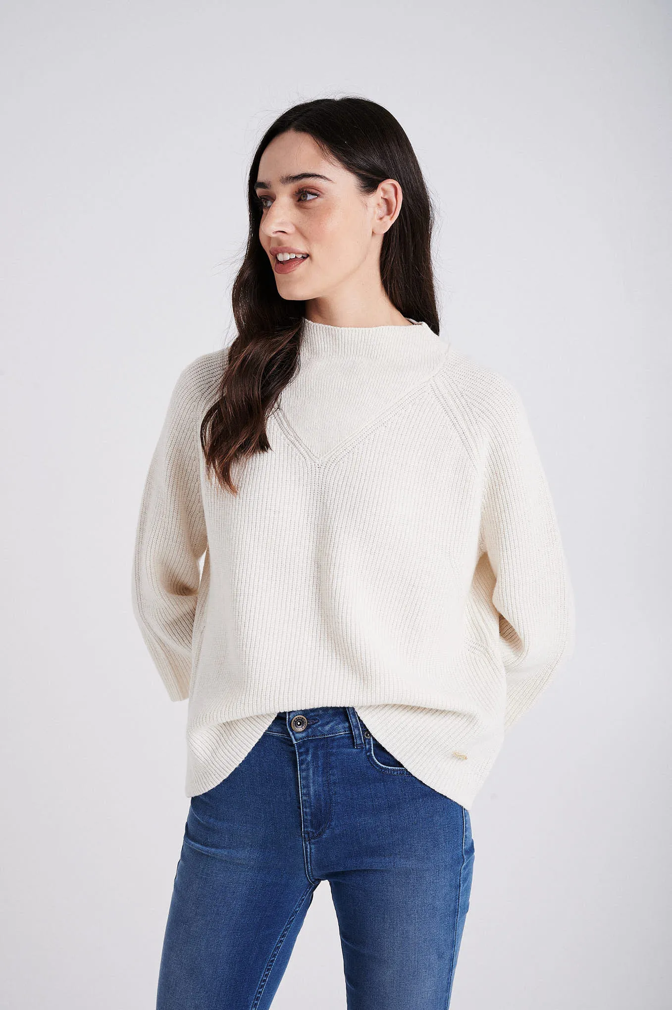 Wide sweater and wide 3/4 sleeves